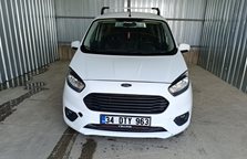 Ford Tourneo Courier 1.5 Tdci Deluxe 100HP