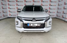 Mitsubishi L200 2.2 DI-D 4x4 Blizzard 150HP