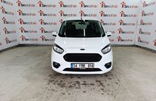 Ford Tourneo Courier 1.5 Tdci Deluxe 100HP