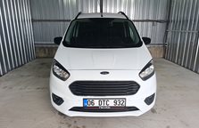 Ford Tourneo Courier Journey 1.5 Tdci Titanium Plus 100HP
