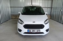 Ford Tourneo Courier 1.5 Tdci Deluxe 100HP