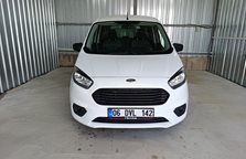 Ford Tourneo Courier Journey 1.5 Tdci Trend 100HP