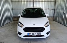 Ford Tourneo Courier 1.5 Tdci Deluxe 100HP