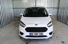 Ford Tourneo Courier 1.5 Tdci Deluxe 100HP